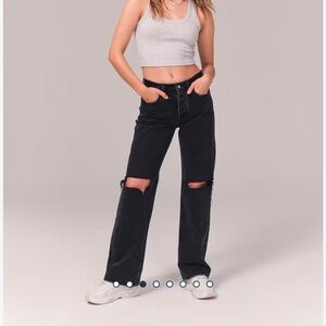 Abercrombie 90s Low Rise Baggy Jeans, size 26, fit true to size, great condition